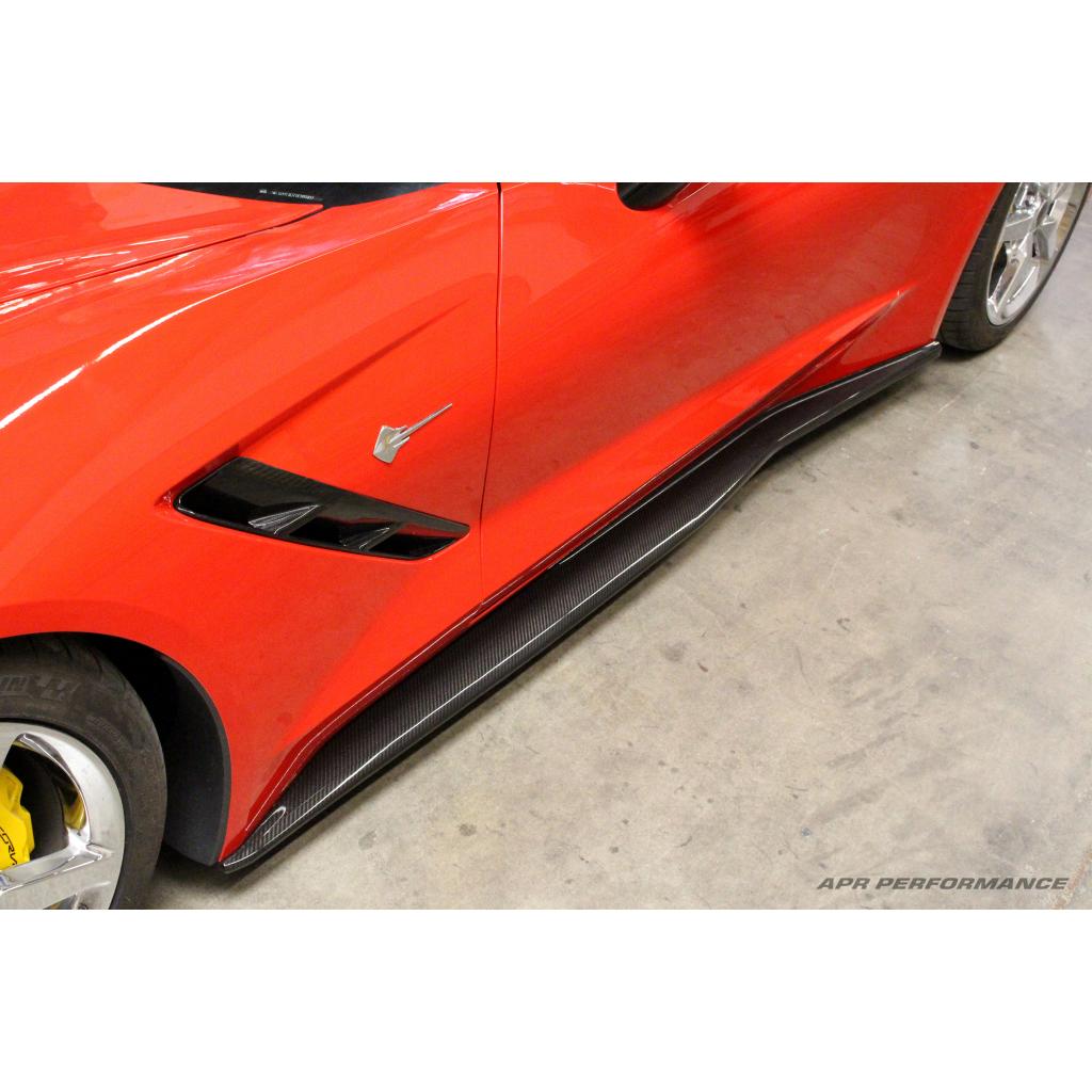 APR Chevrolet Corvette C7/C7 Z06 Side Rocker Extensions/Side Skirt (2014-2019)